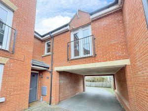 ROPER CLOSE- click for photo gallery